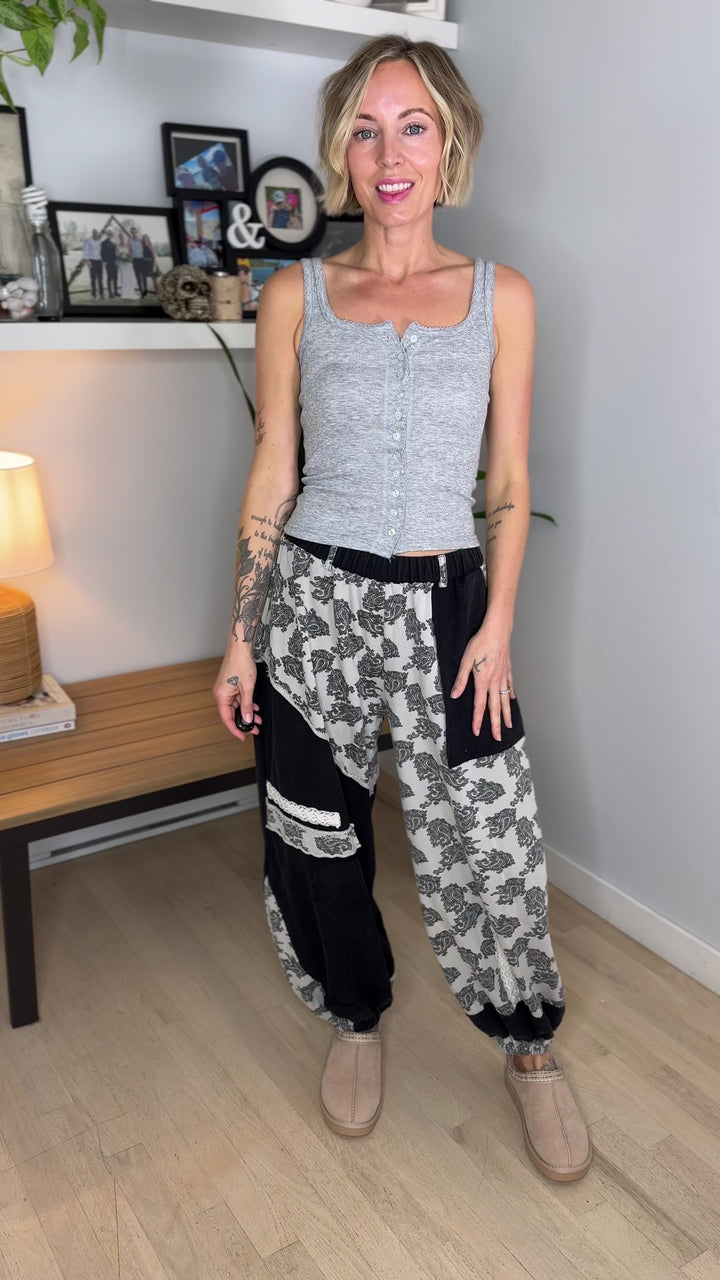 Wildflower Knit Pants- BLACK MULTI