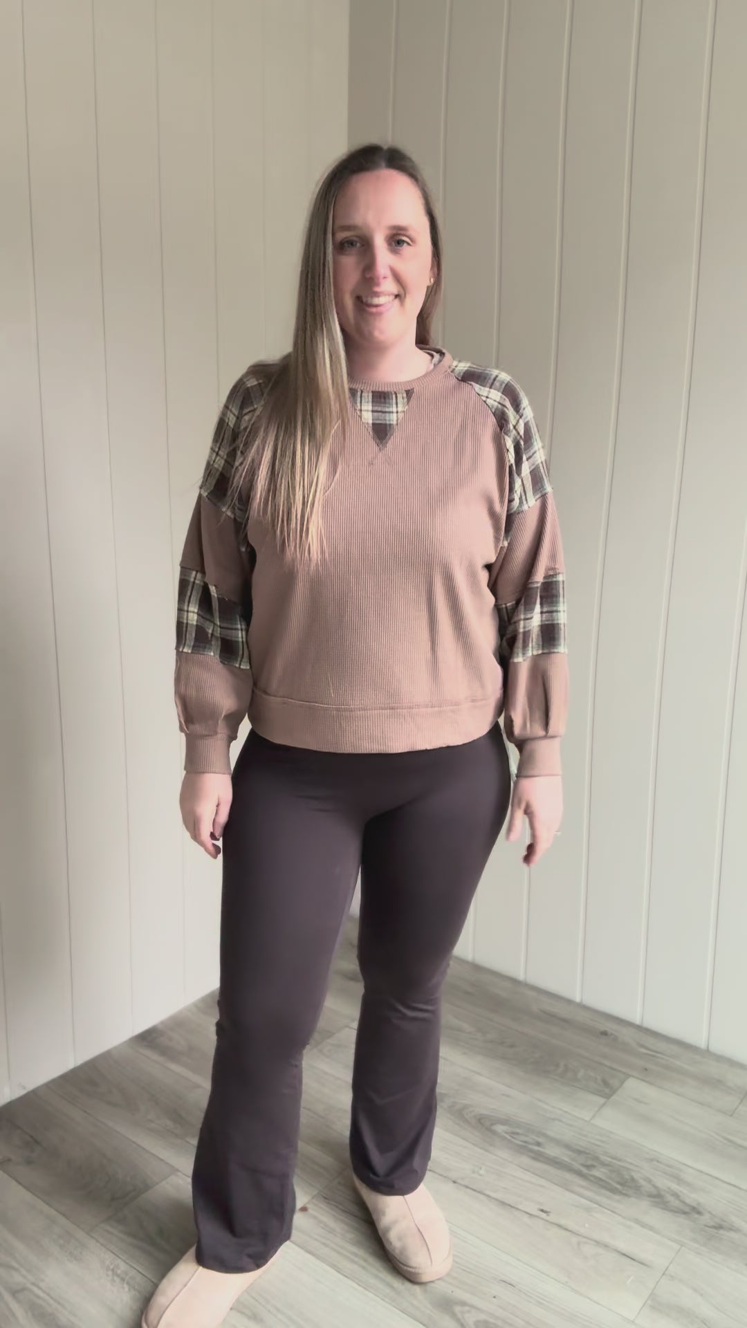 Grove Crew Neck Plaid Thermal Long Sleeve- TAUPE