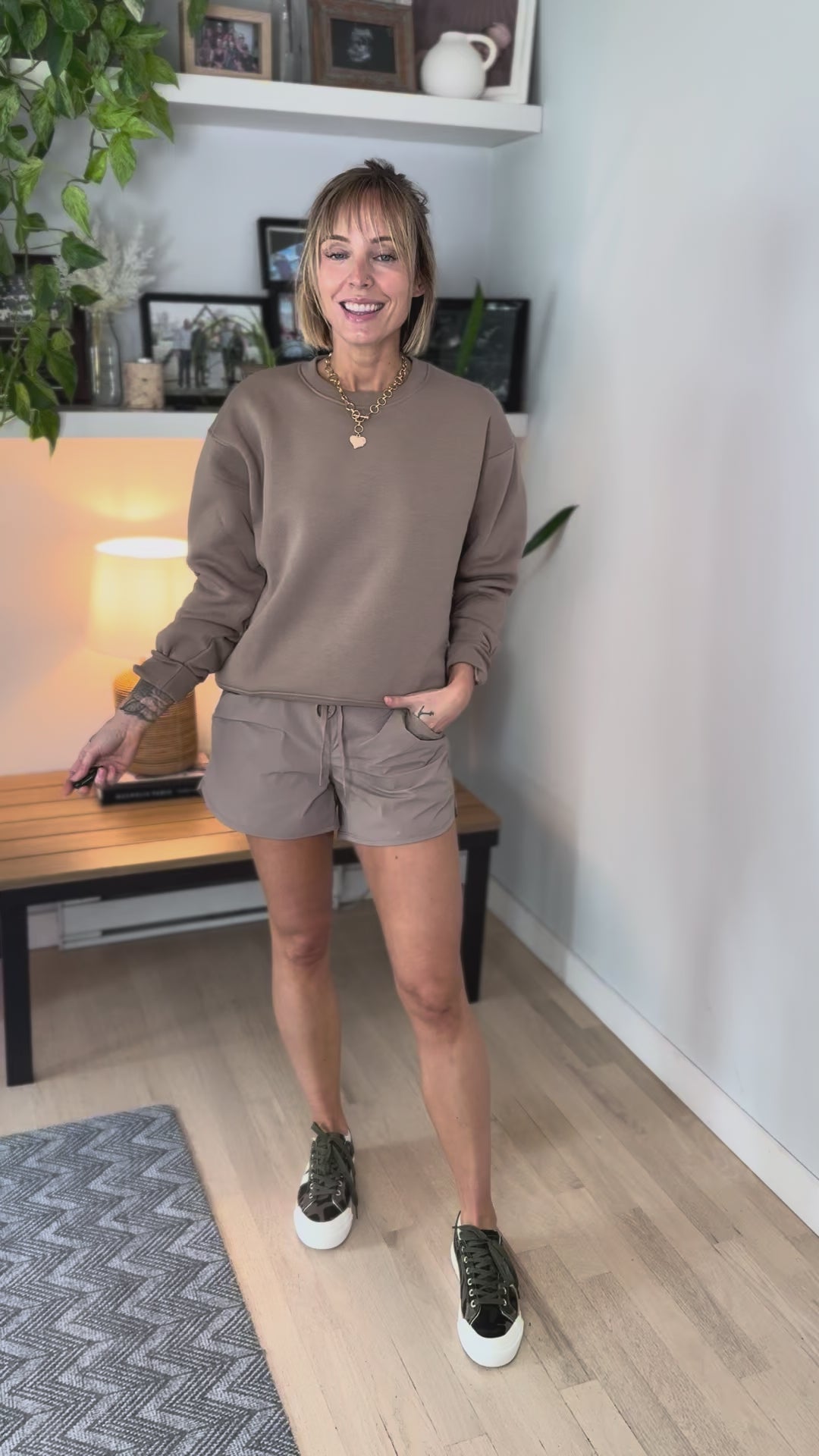 Mono B Alendra Classic Fit Fleece Sweatshirt- SILKEN TAUPE