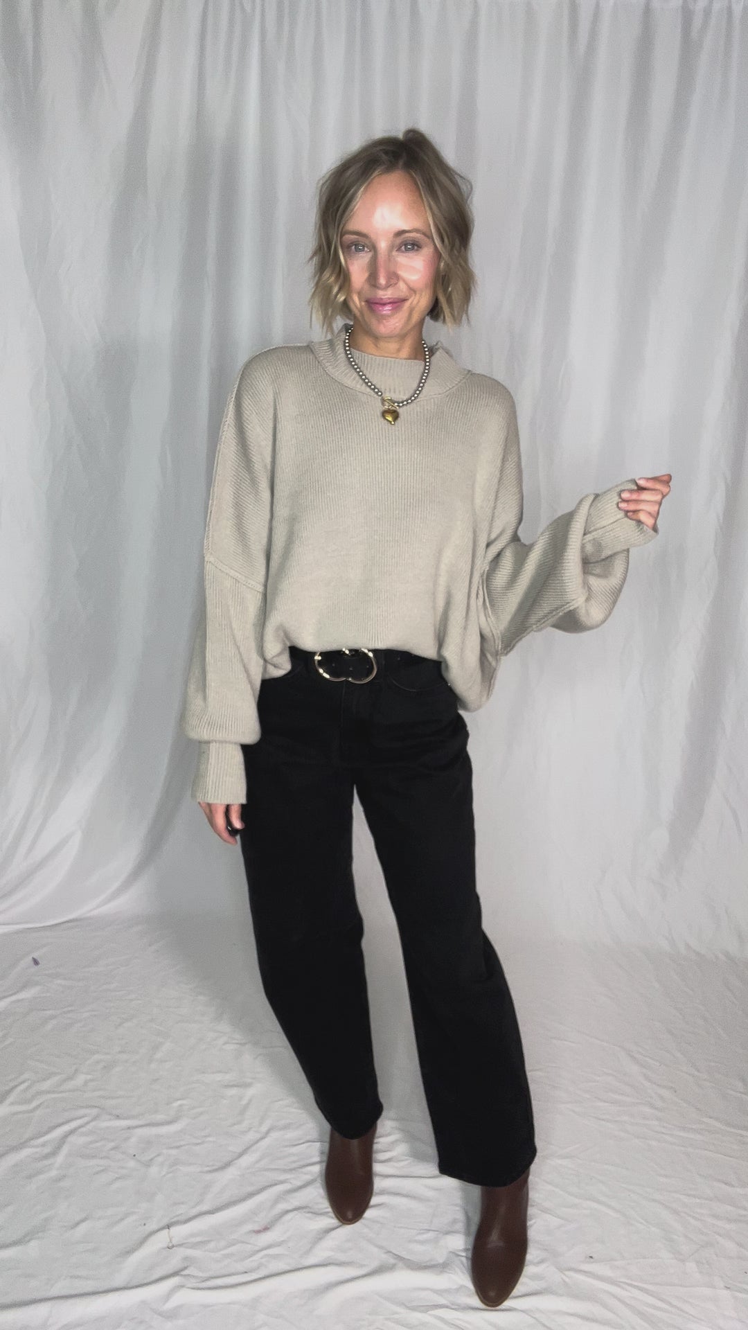 Frosted Pines Oversized Side Slit Sweater- HTHR MOCHA