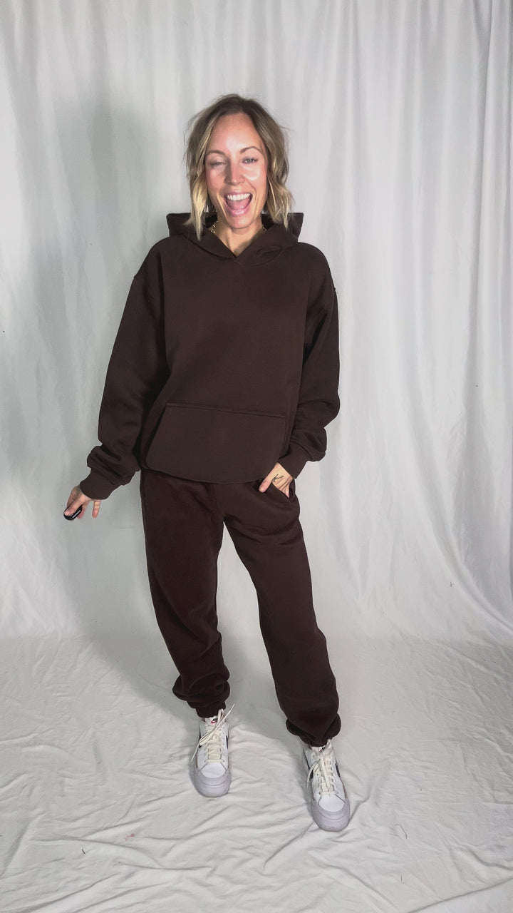 Dami Cloud Fleece Sweatpants- DARK BROWN