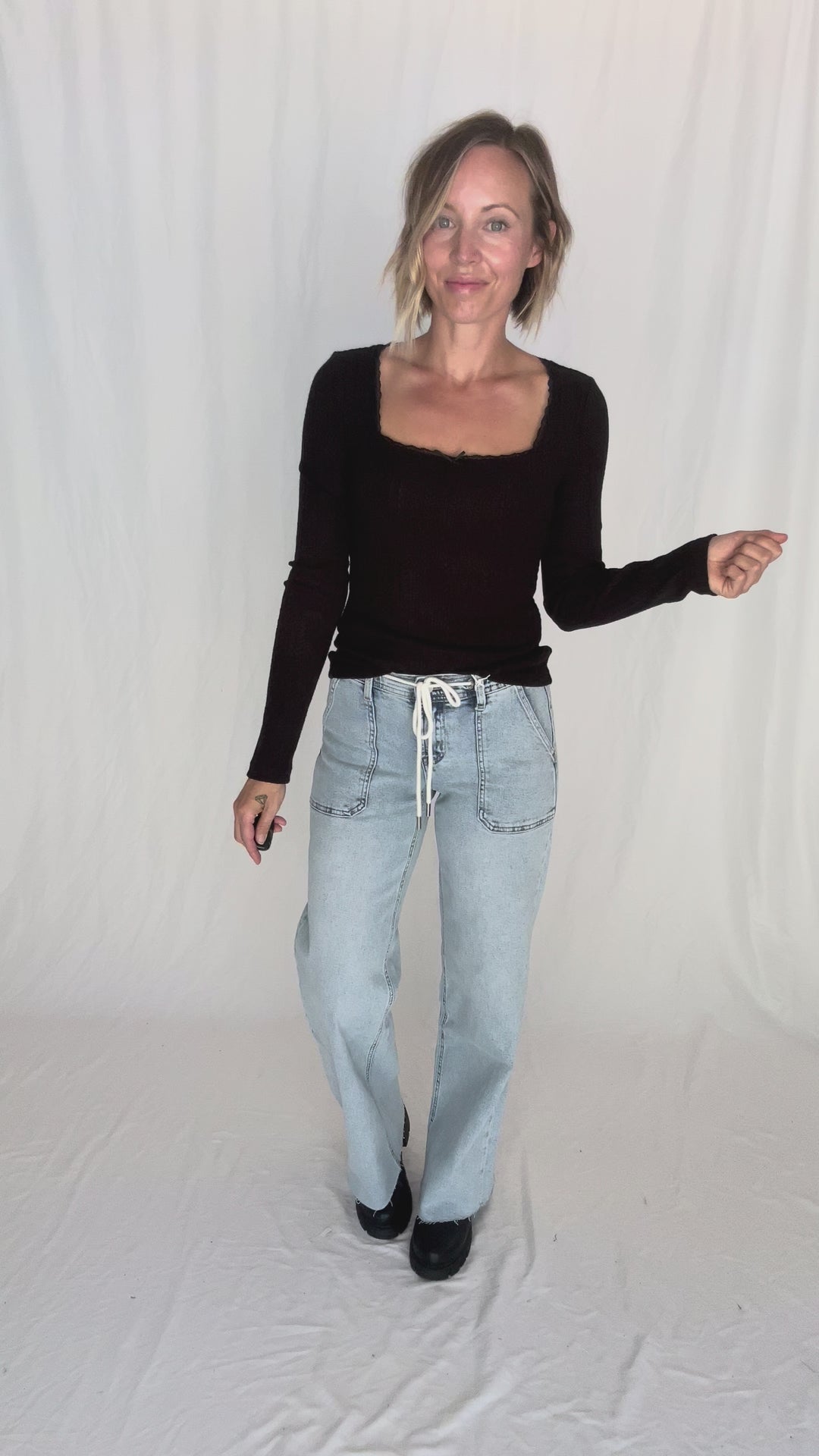 Kristin Edge Lace Neck Lace Detail Knit Top- BLACK