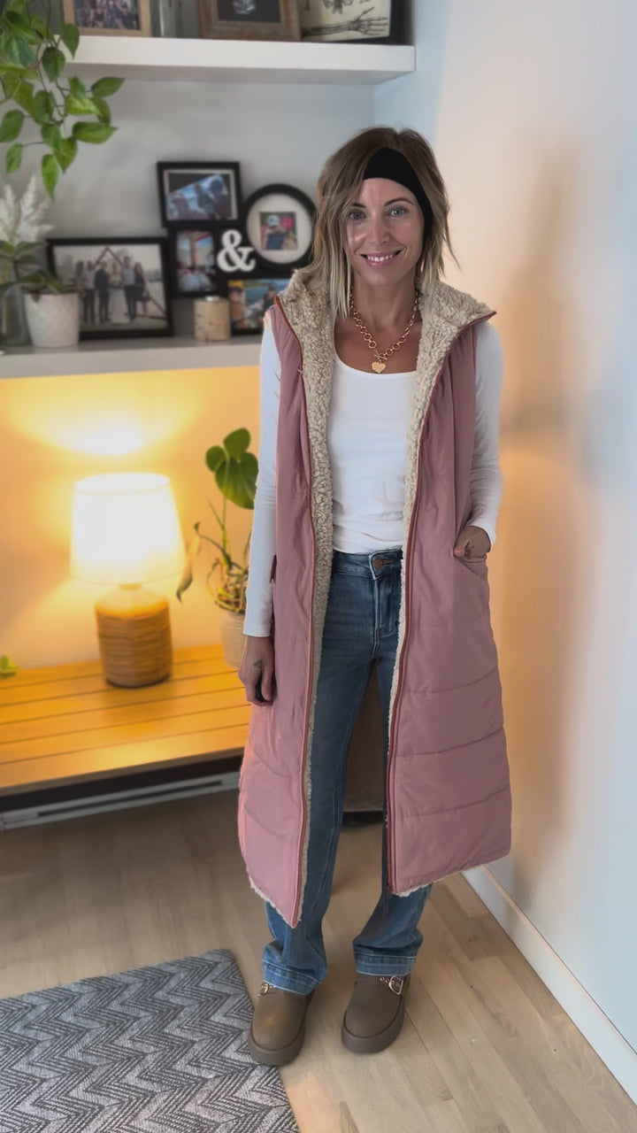 Blake Reversible Sherpa Puffer Vest- MAUVE