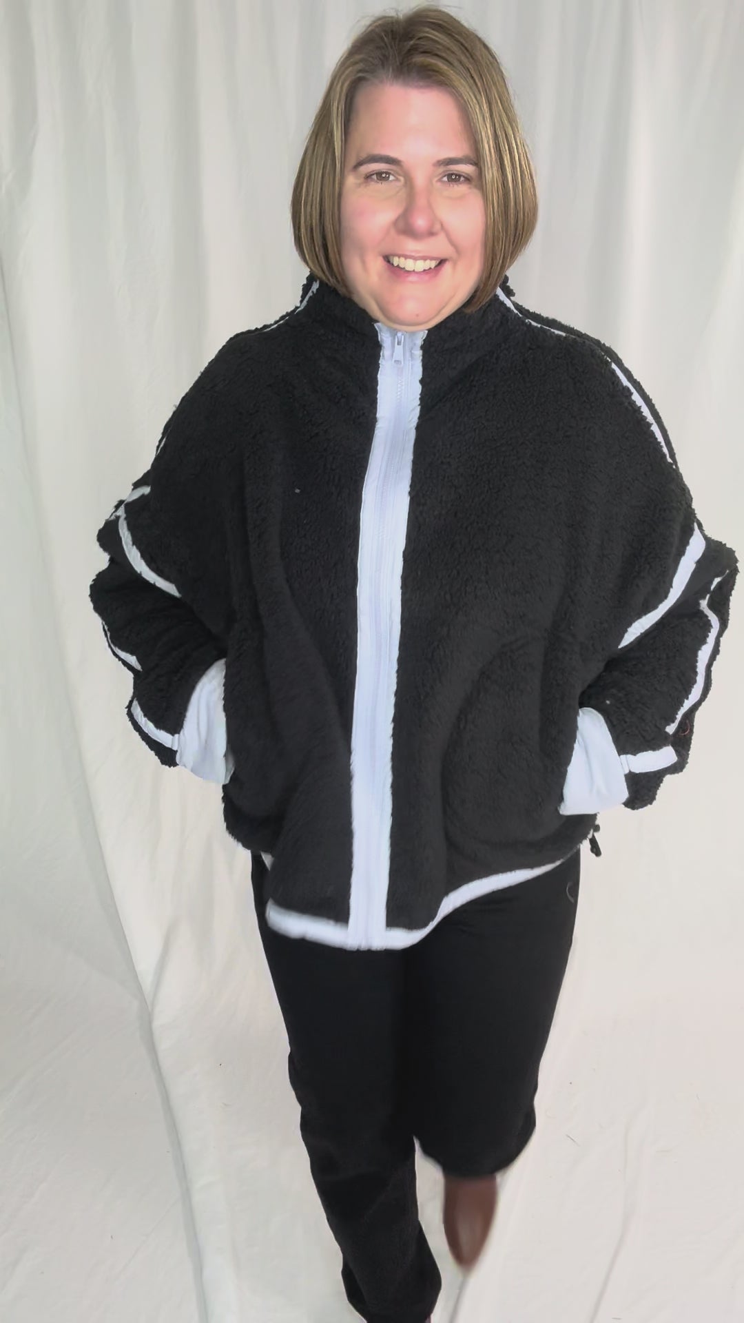 RD STYLE Jill Funnel Neck Sherpa- BLACK