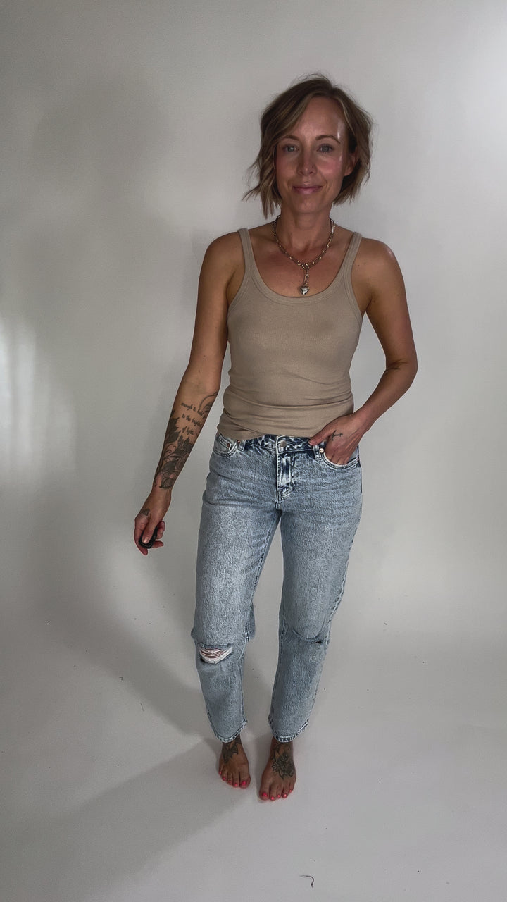 MICA Carissa High Rise Mom Jean- ACID LIGHT WASH-FINAL SALE *30+31*