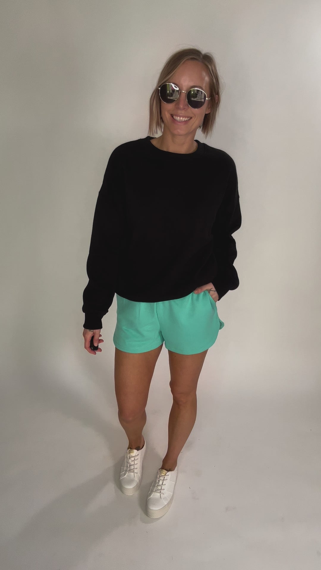T+G Essential Fleece Sweatshirt- BLACK-FINAL SALE