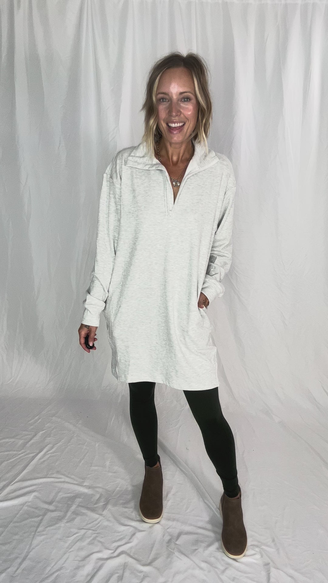 Logan 1/4 Zip Tunic Pullover- HTHR GREY