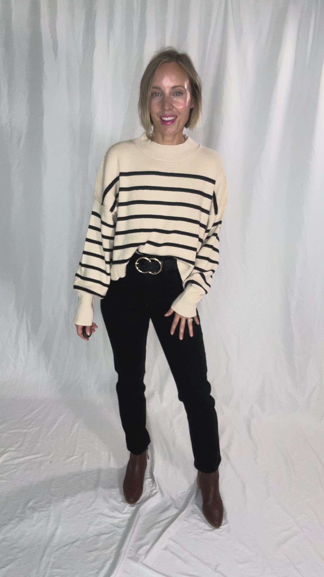 Tory Striped Ribbed Crewneck Sweater Top- KHAKI/BLACK