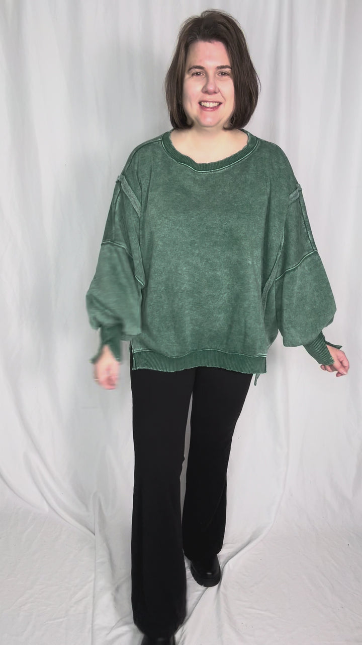 Mellow Acid Wash Fleece Sweatshirt- DARK GREEN
