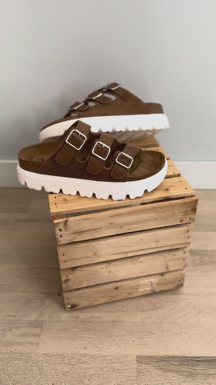 Plaza Platform Sandal- TAN