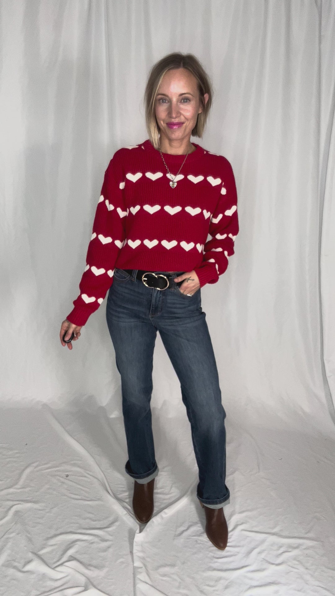 NOISY MAY Blitzen Heart Sweater- RACING RED