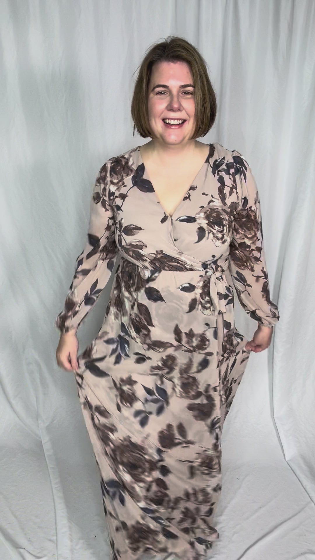Meadow Long Sleeve Floral Maxi Dress- TAUPE/MOCHA