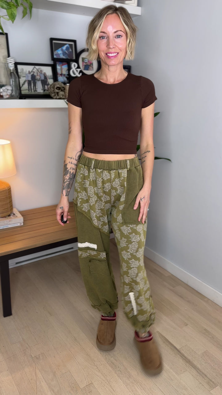 Wildflower Knit Pants- OLIVE MULTI