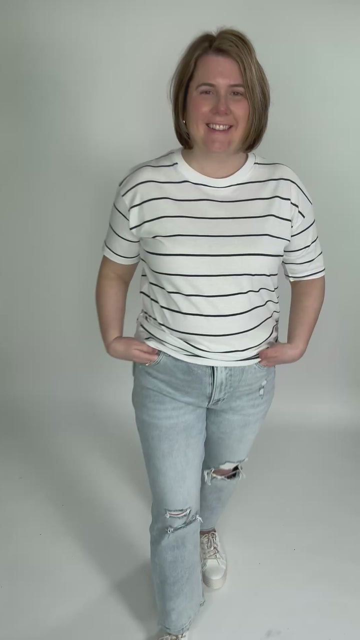 VERVET Flora Ripped Stretch Mom Jean- MEDIUM-FINAL SALE *31*