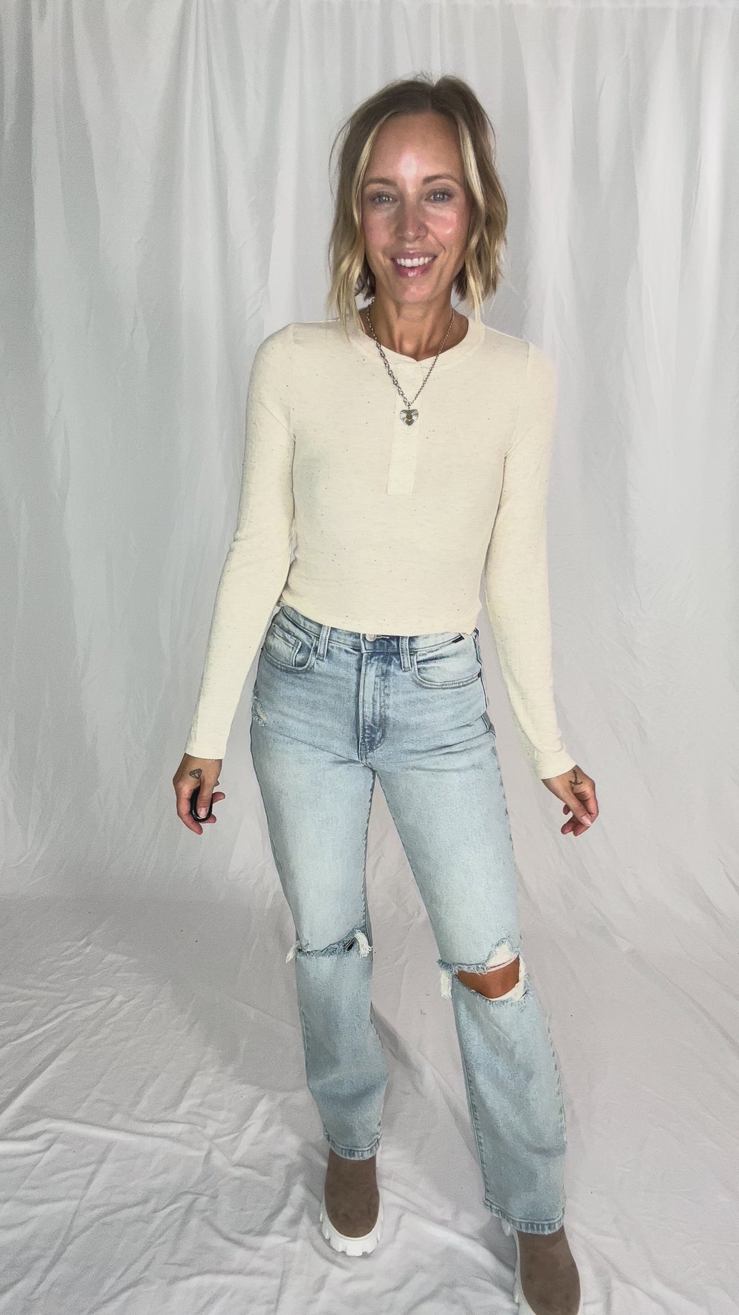 Lizza Confetti Detail Henley- OATMEAL