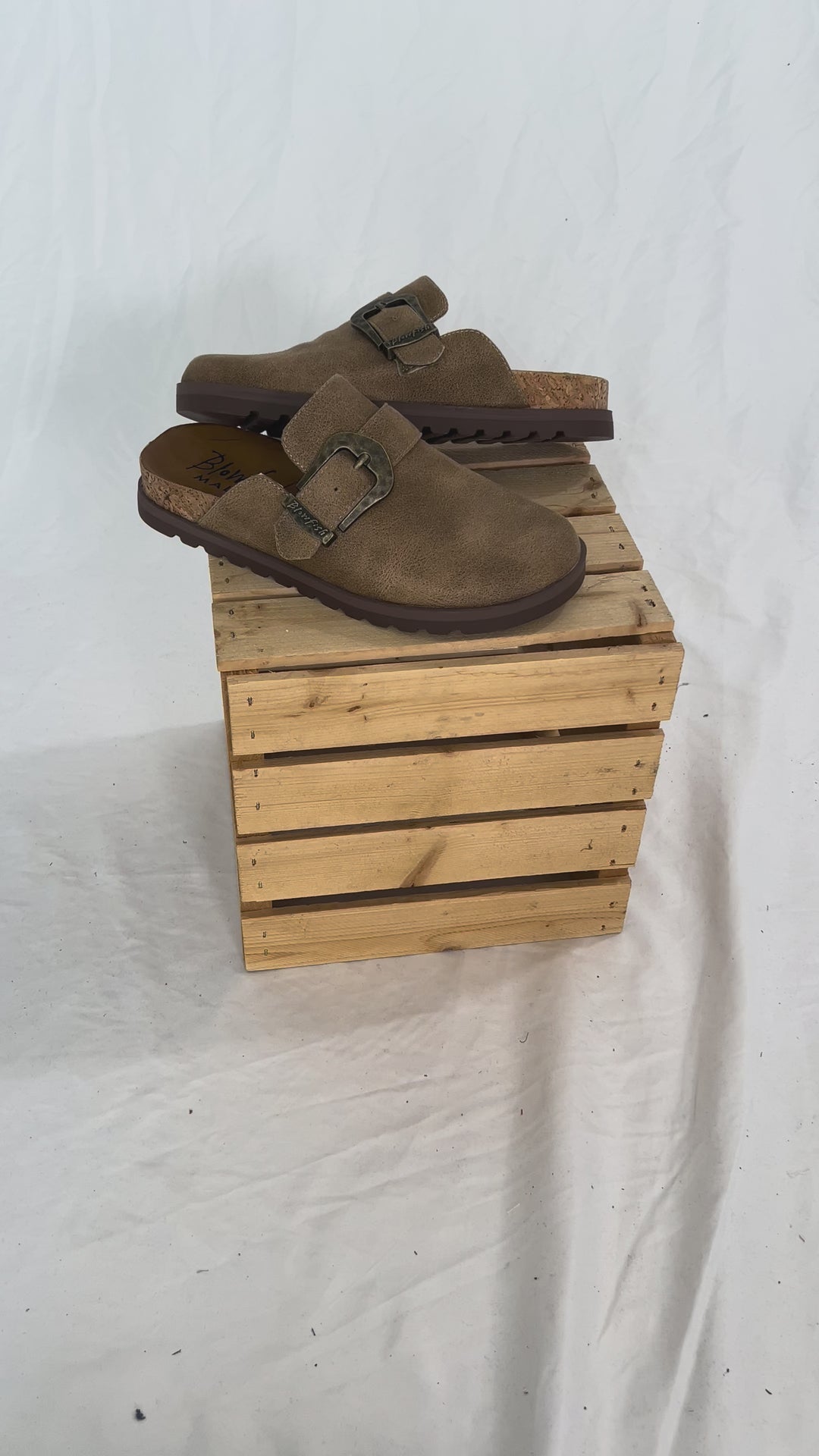BLOWFISH Sienna Clog- TAN