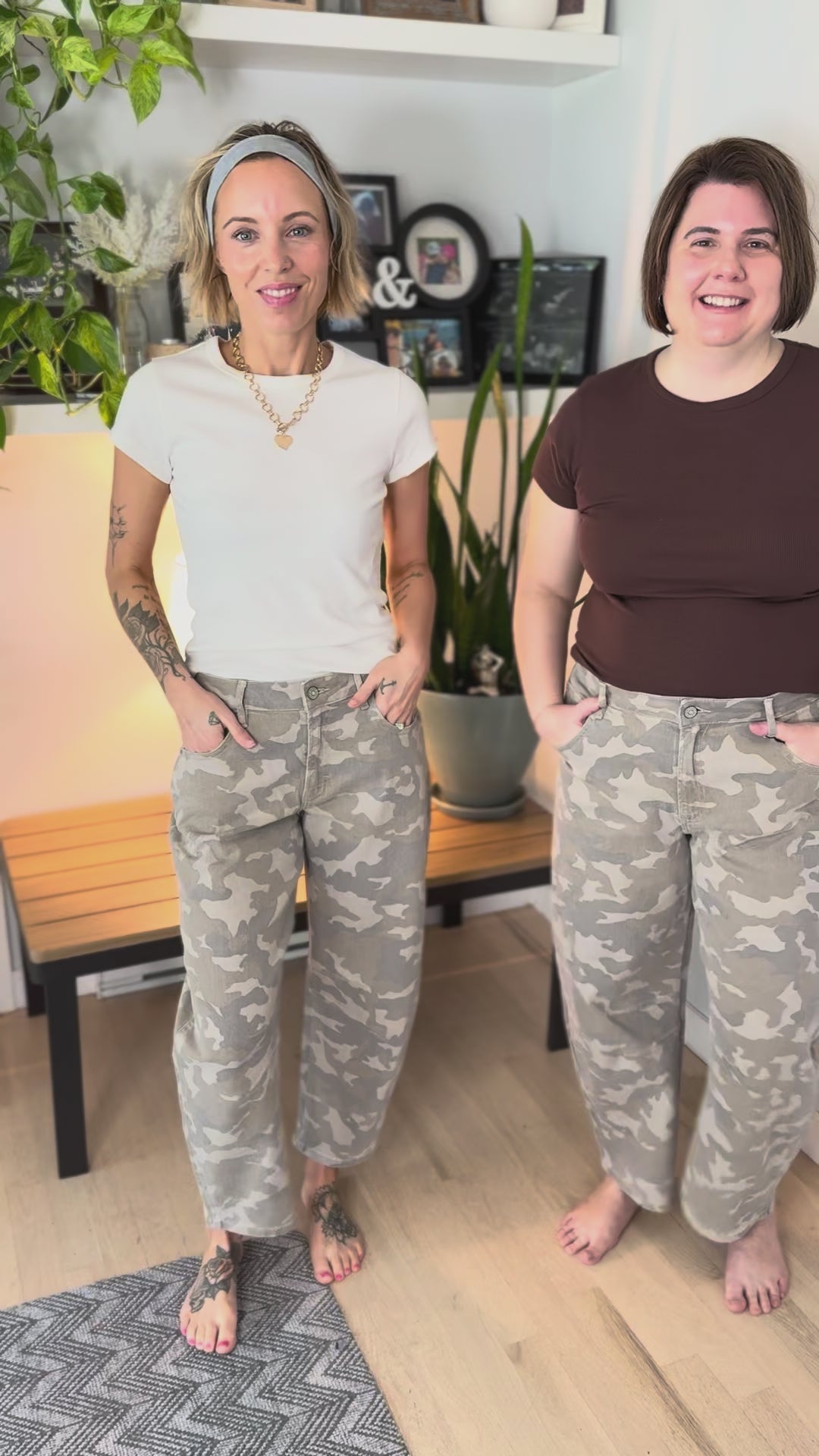 Hidden Mistwood  Barrel Jeans- TAN CAMO