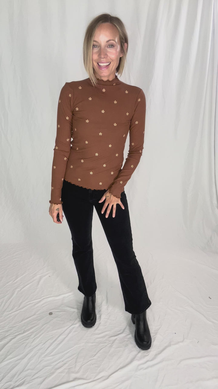 Stella Flower Embroided Mock Neck Rib Top- CARAMEL