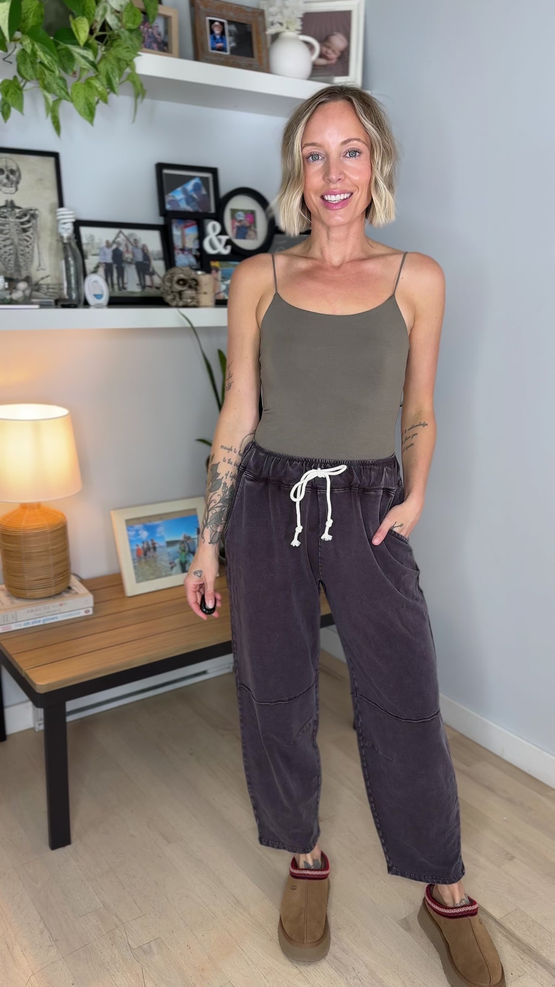 Mono B Sierra Mineral Wash Stretch Cotton Barrel Pant- COFFEE BEAN