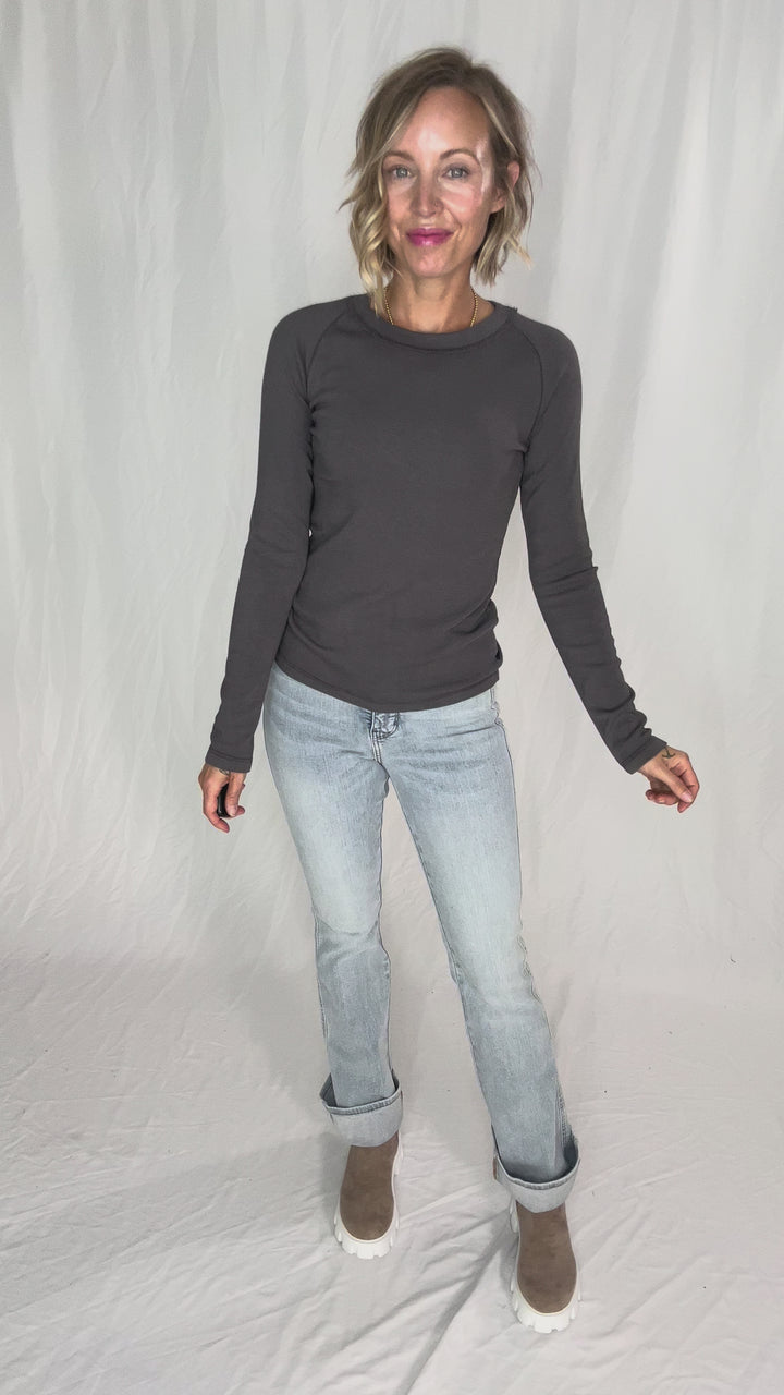 Cullen Raglan Sleeve Top- CHARCOAL