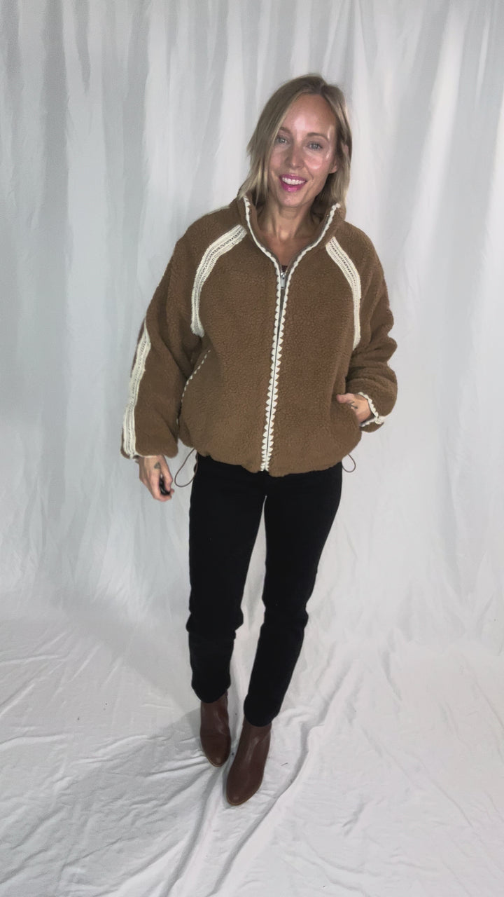 RD STYLE Nikita Sherpa Front Zip