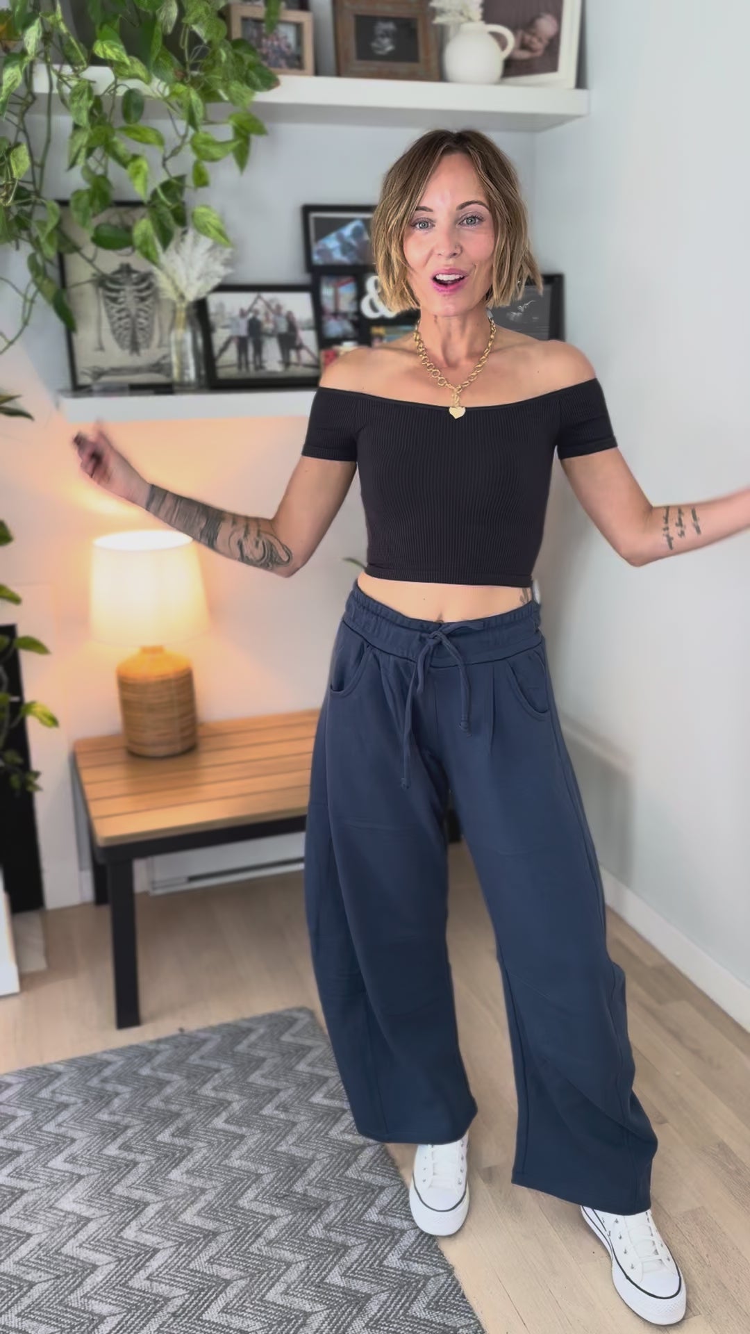 Huxlee Cotton Blend Barrel Jogger- INDIGO BLUE