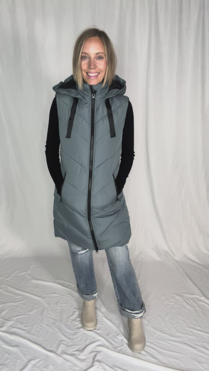 ONLY Skylar Hooded Vest- STORMY WEATHER