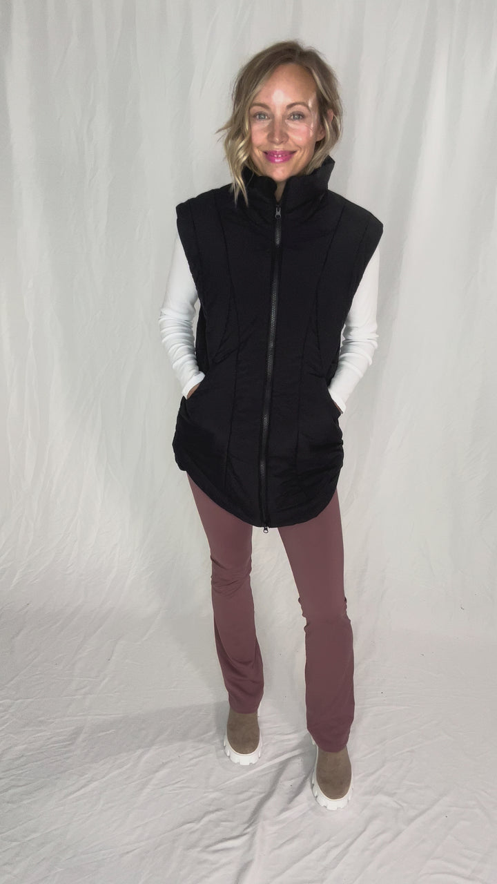 MONO B Summit Fleece Lined Vest- BLACK