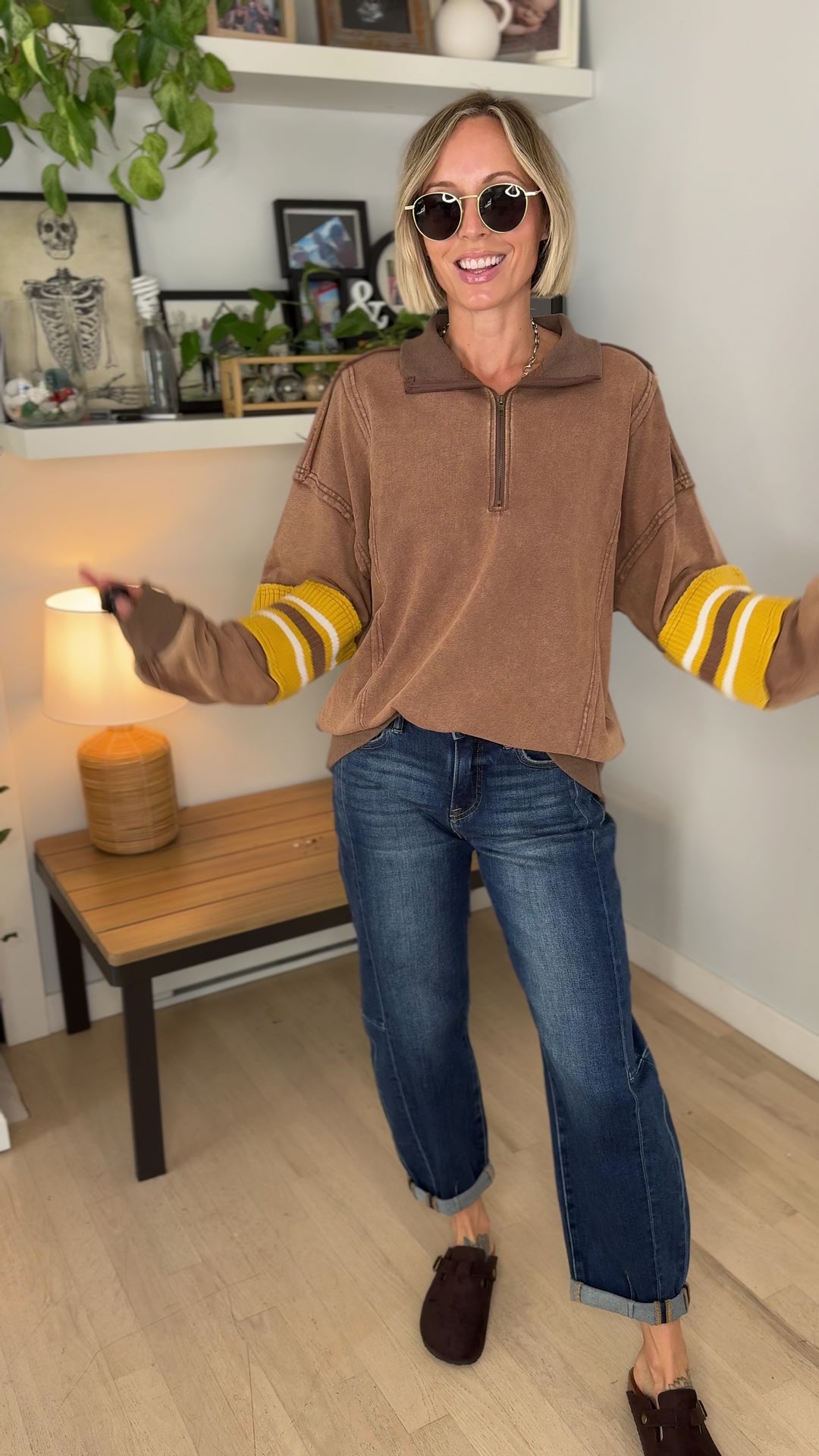 Laurel Mist Mineral Washed Pullover- MOCHA