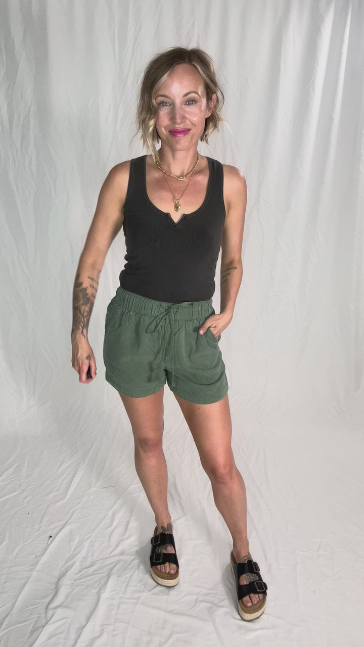 Anna Tencel Shorts With Drawstring- PINE-FINAL SALE