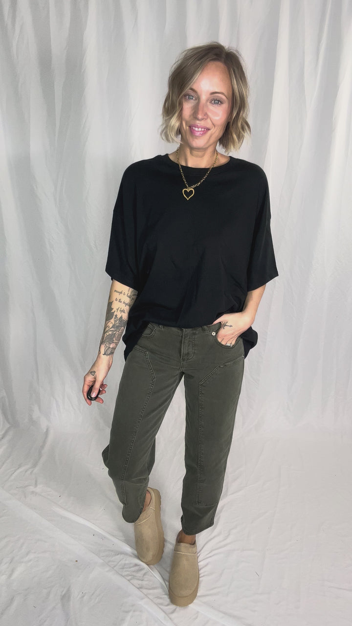 Snow Cap Oversized Cotton Tee- BLACK