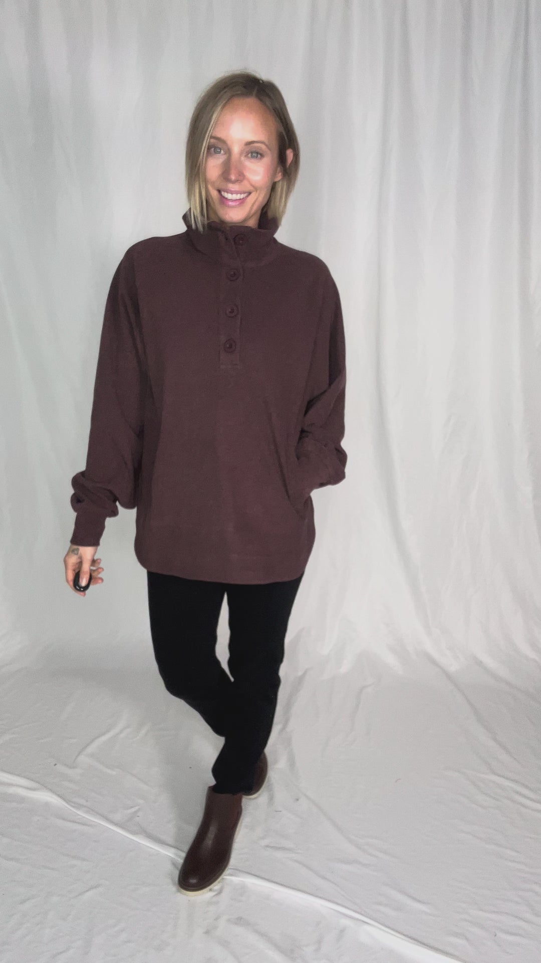 Rove Rib Brush Mock Neck Pullover- DARK CHERRY