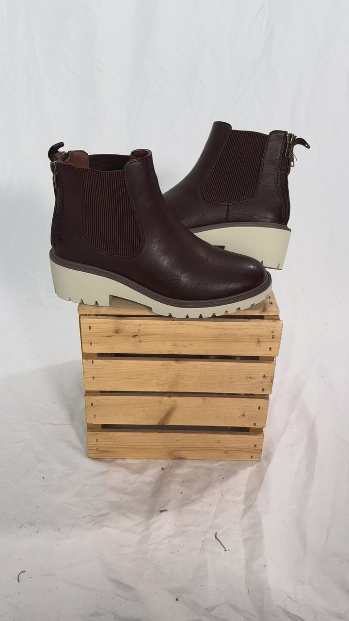 Brayten Chelsea Boot- WHISKEY