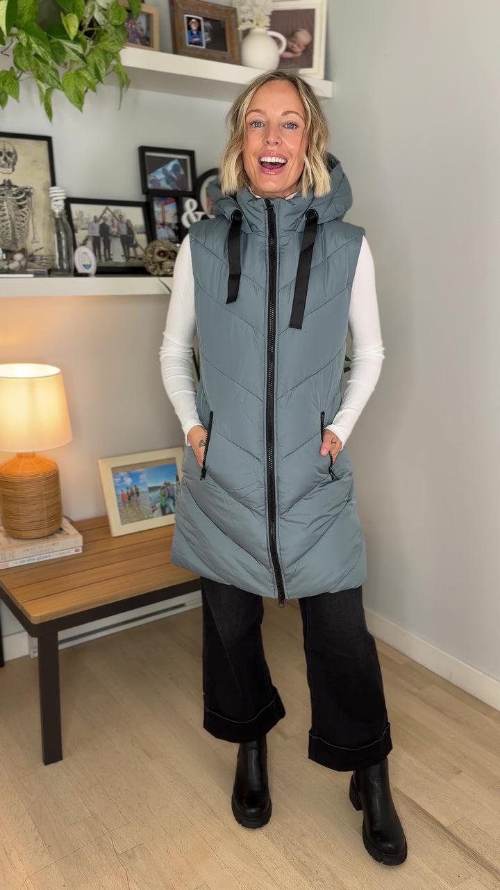 ONLY Skylar Hooded Vest- STORMY WEATHER