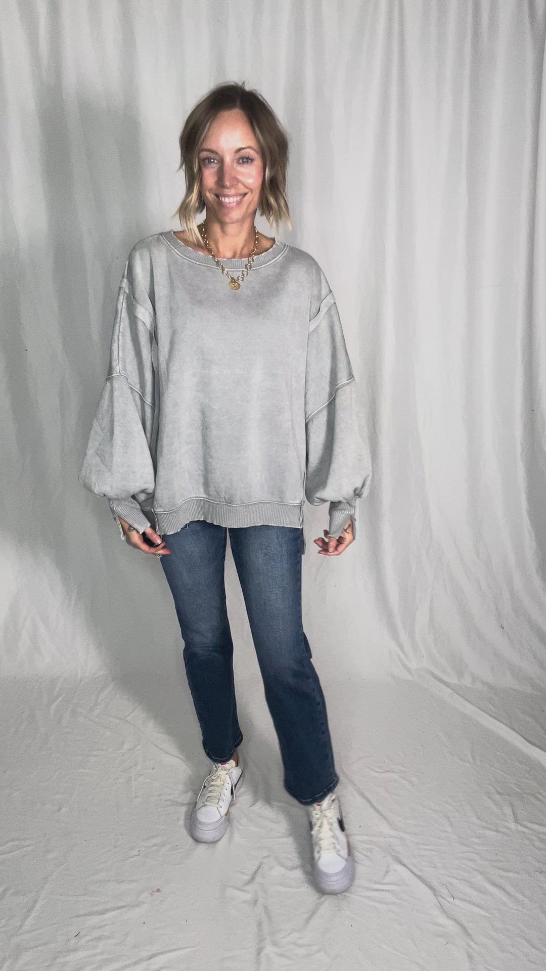 Mellow Acid Wash Fleece Sweatshirt- SLEET