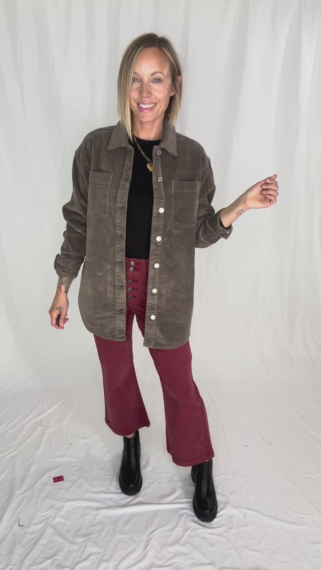 Noisy May Alva Corduroy Shacket- MOREL