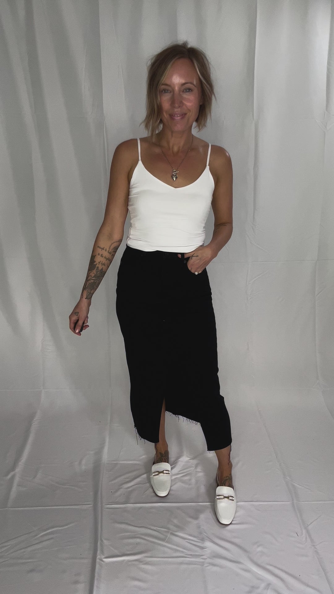 HIDDEN JEANS  Demi High Waist Denim Skirt- BLACK