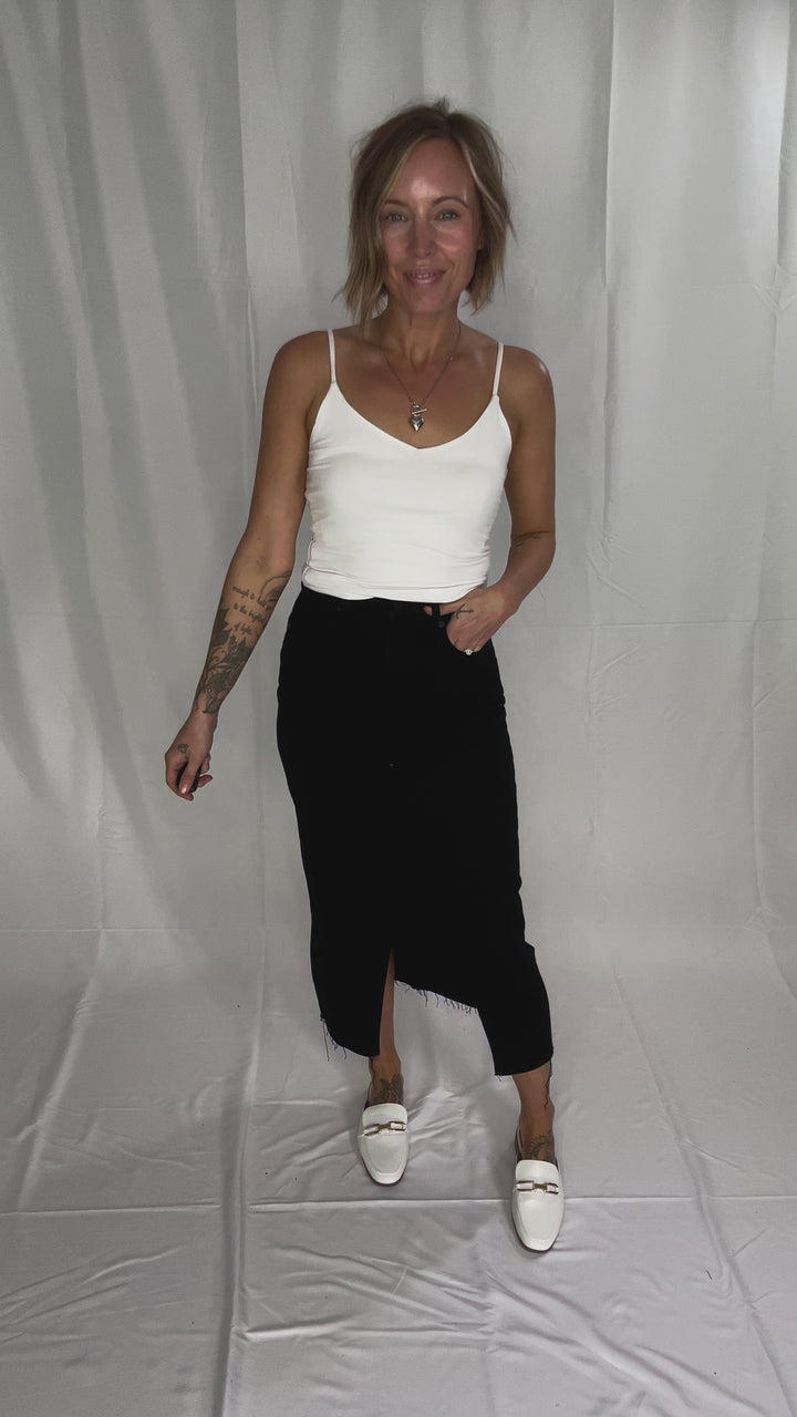 HIDDEN JEANS  Demi High Waist Denim Skirt- BLACK