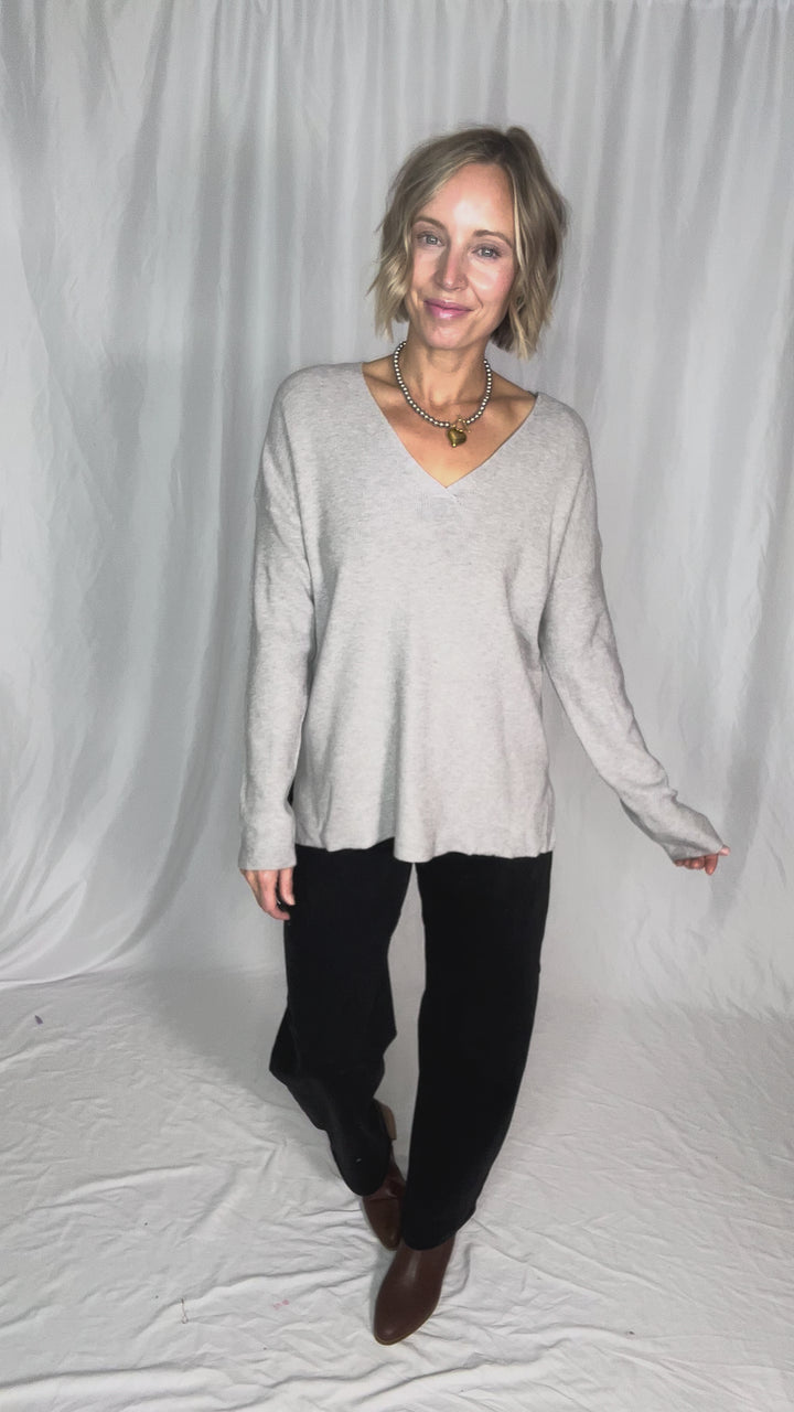 Jillian Knit V-Neck Drop Shoulder Sweater- HEATHER GREY