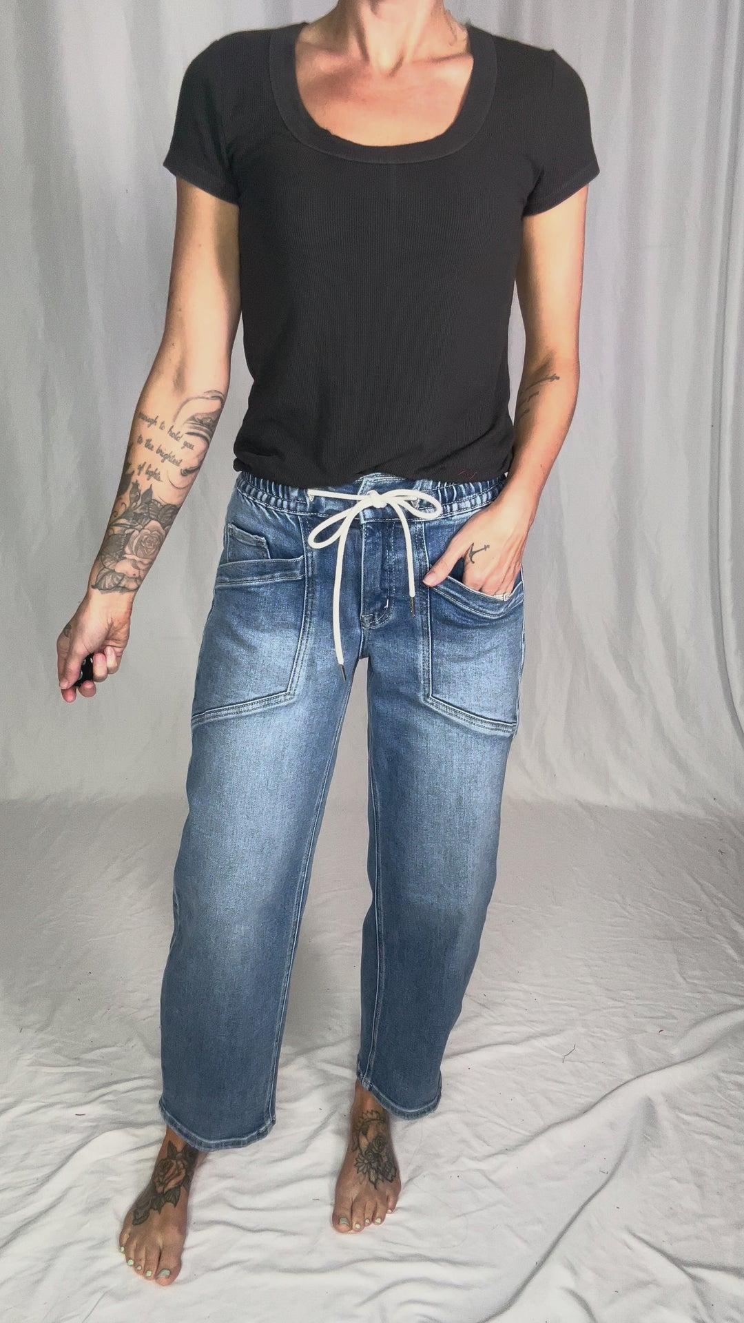 VERVET Eadan High Rise Drawstring Barrel Jean- MEDIUM WASH