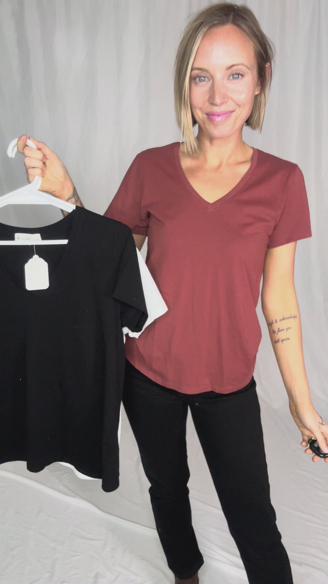 Eleni Cotton Jersey V-Neck T- Shirt- CHILI OIL