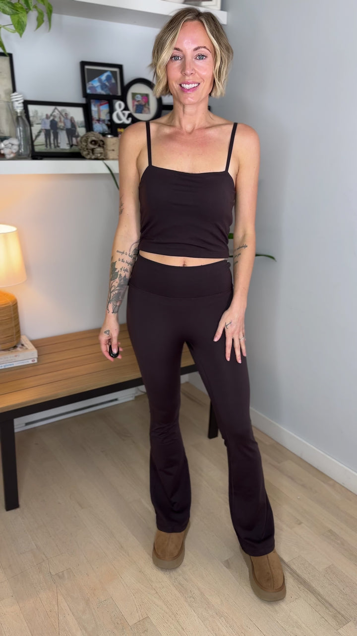 MONO B Studio Days Crop Cami- COFFEE BEAN